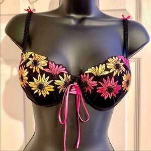 Padded Body & Sol Floral Embroidered Bra
